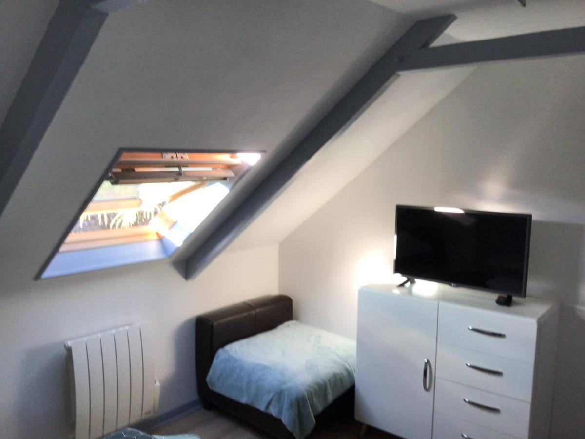 Maison En Pierre A La Campagne Proche De La Mer Plourhan Bagian luar foto