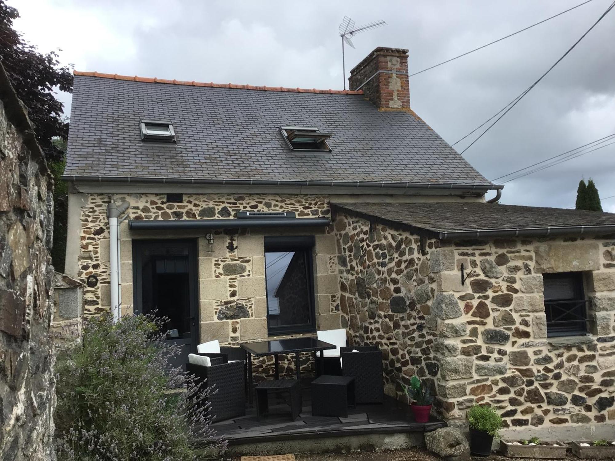 Maison En Pierre A La Campagne Proche De La Mer Plourhan Bagian luar foto